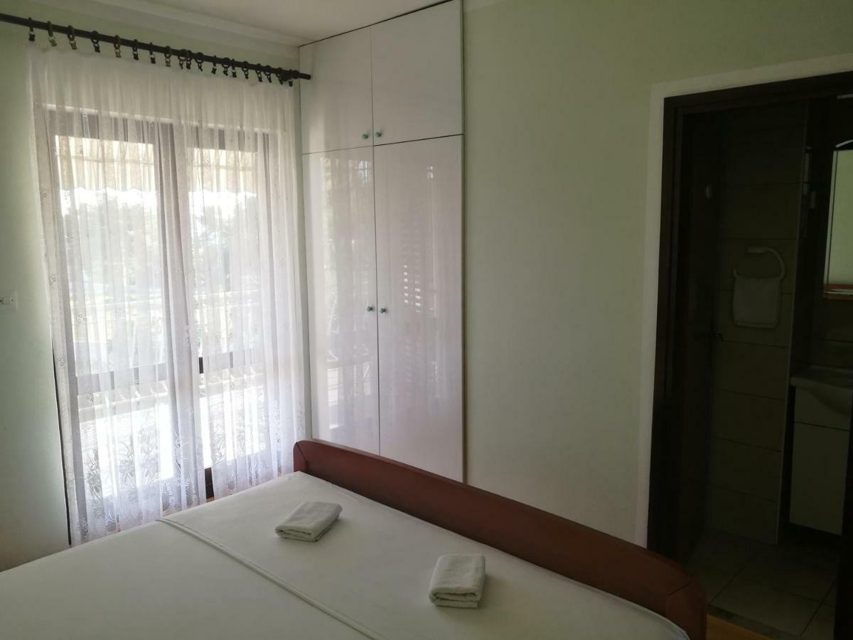 Apartments Krzelj Водице Экстерьер фото