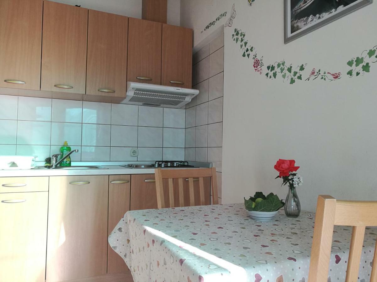 Apartments Krzelj Водице Экстерьер фото