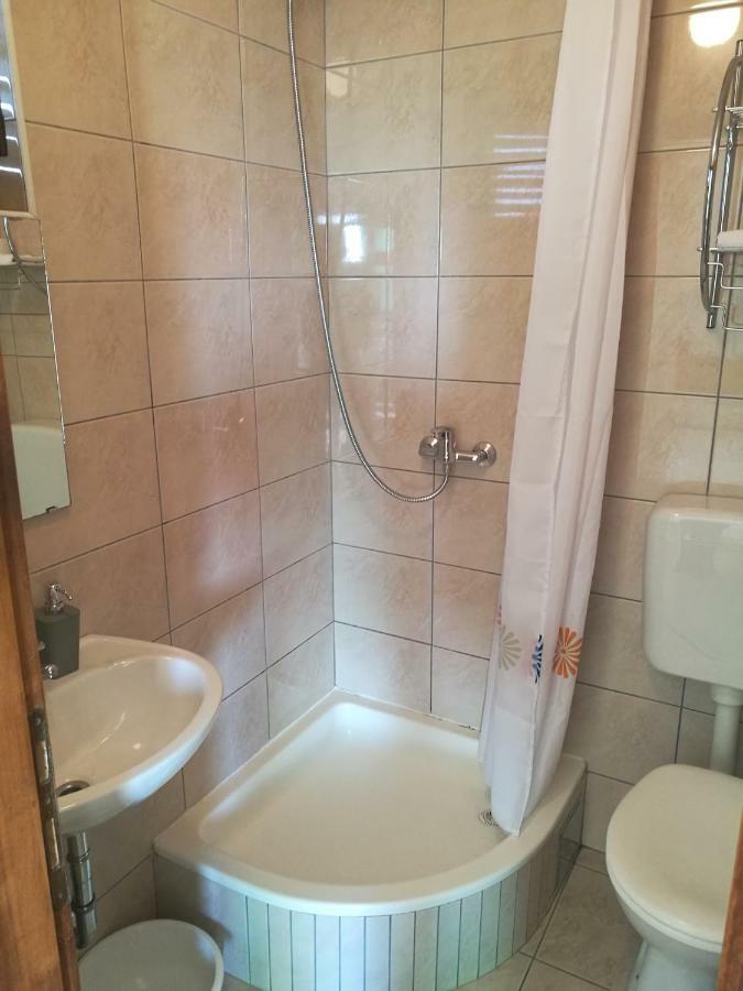 Apartments Krzelj Водице Экстерьер фото