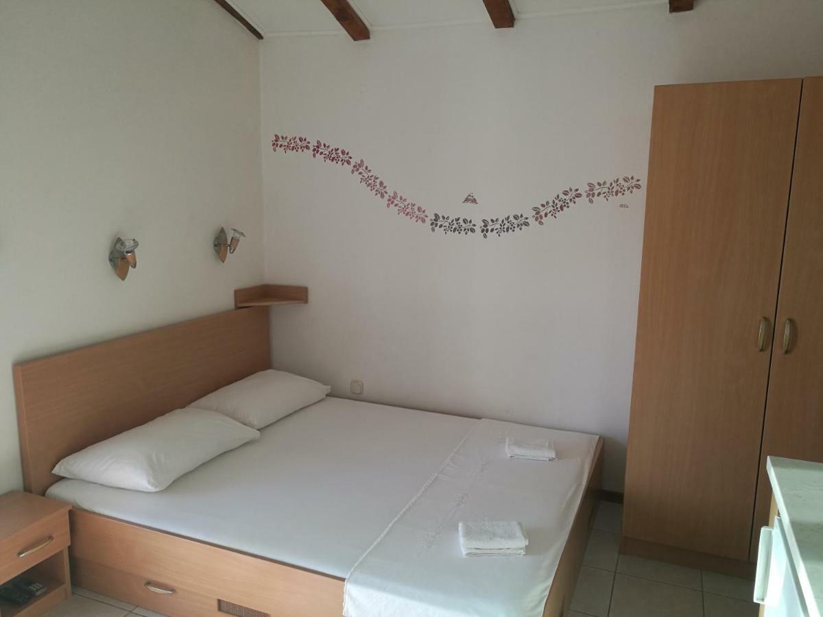 Apartments Krzelj Водице Экстерьер фото