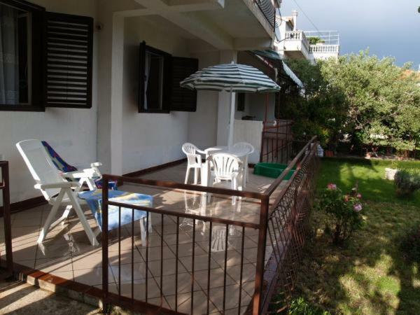 Apartments Krzelj Водице Экстерьер фото